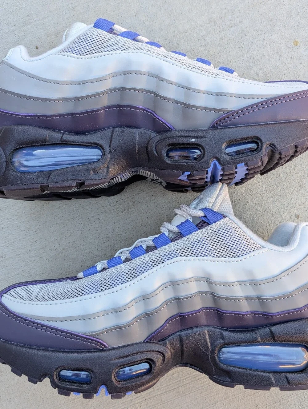 NWT Nike Air Max 95 photon dust grey